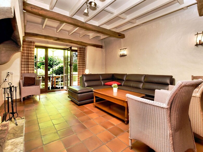 Premium Cottage In Petites Tailles With Terrace