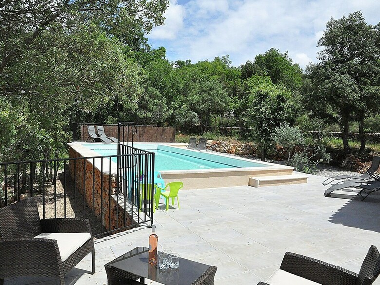 Spacious Villa In Tavernes With Private Pool