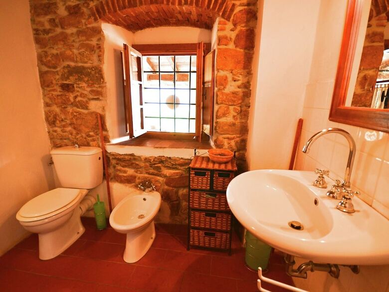Authentic Tuscan Country Home Situated Between Pistoia And Lucca