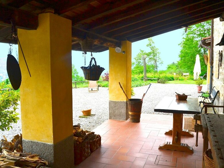 Authentic Tuscan Country Home Situated Between Pistoia And Lucca
