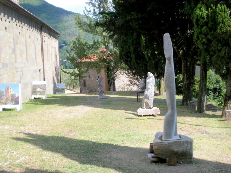 Authentic Tuscan Country Home Situated Between Pistoia And Lucca