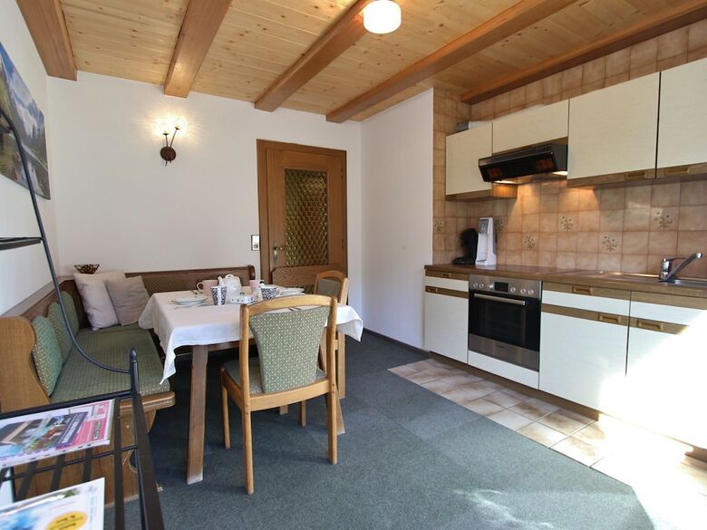Cosy Apartment In M�hlbach With Balcony