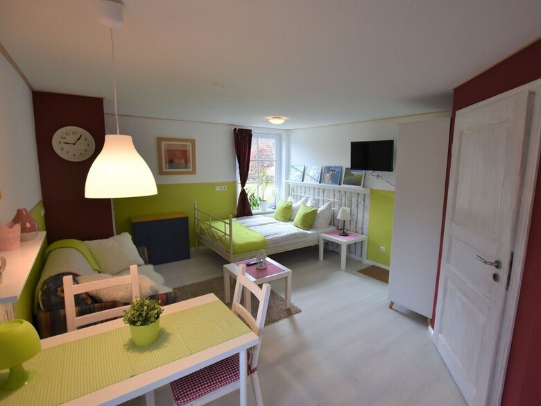 Spacious Apartment In Blowatz Near Sea