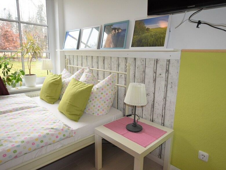 Spacious Apartment In Blowatz Near Sea