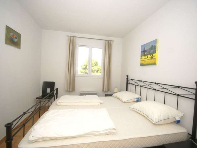 Modern Villa In Saumane-de-vaucluse With Swimming Pool