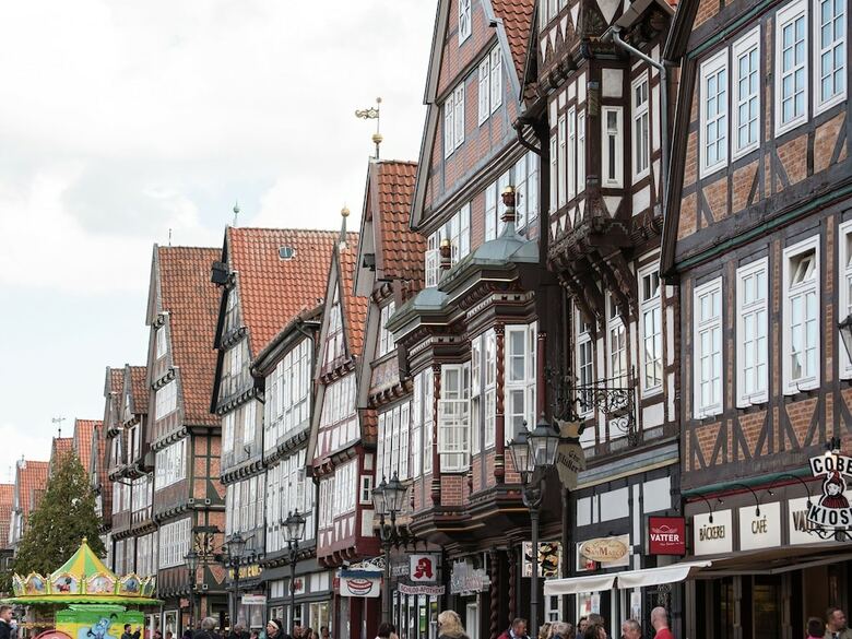 Quaint Apartment In Celle Near The Forest