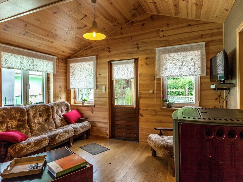 Cosy Chalet In Bomal-sur-ourthe With Terrace
