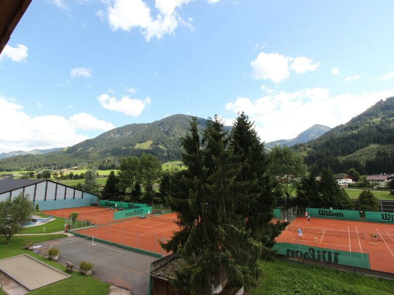 Modern Apartment Near Ski Trail In Brixen