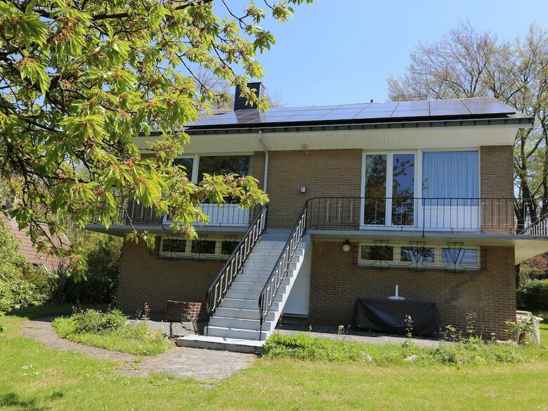 A Villa Perfectly Situated In Spa, Between The Town Centre And The Forest