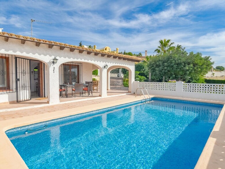 Luxurious Villa With Private Swimming Pool In Benissa