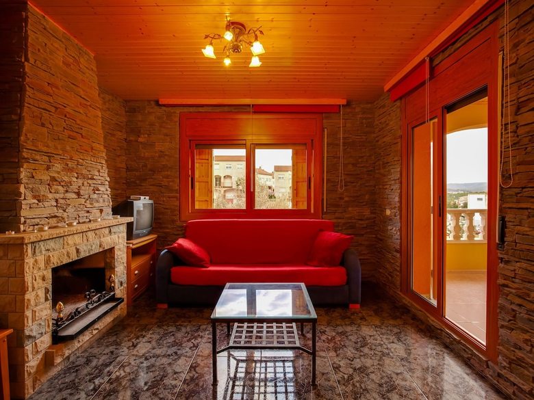 Luxurious Holiday Home In Vendrell With Swimming Pool