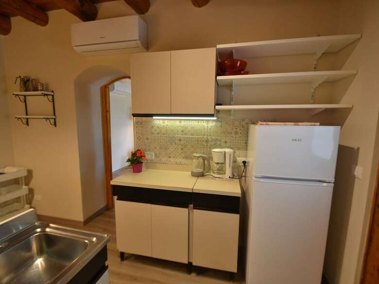Modern Holiday Home With Sea View In Ventimiglia