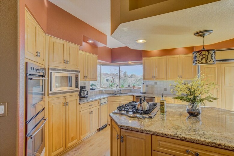 Apartamentos Skyway-extravagant & Luxury Views W/deck & Bar