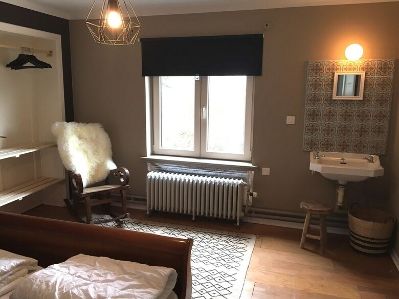 Beautiful Group House With Large Garden And 2 Terraces