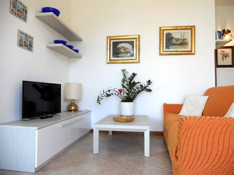 Spacious Apartment With Swimming Pool In Gravedona