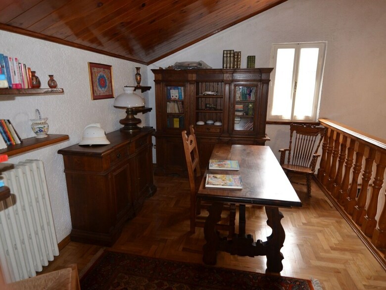 Villa From 1831 In Natural Environment, Strategic Location For Trips