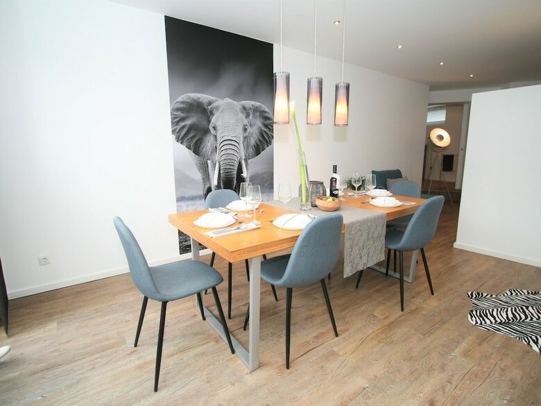 Modern Apartment In Niedernsill With Terrace