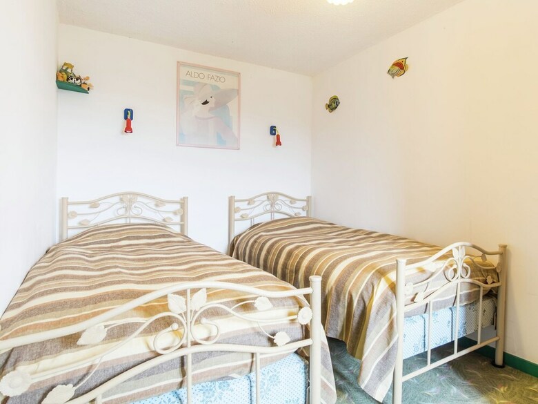 Lovely Holiday Home Amidst Meadows In Sourdeval-les-bois