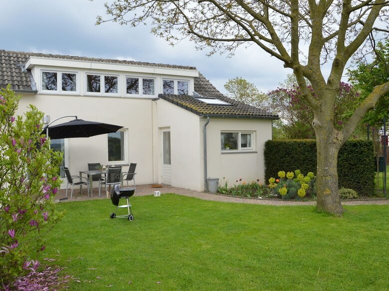 Modern Holiday Home Near Klimmen With Hill View