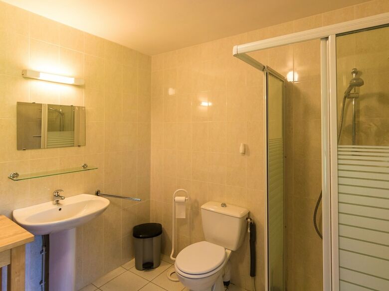 Charming Cottage In Savignac-l�drier Near Lake