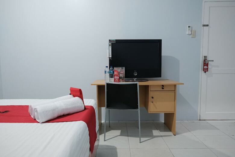 Hotel Reddoorz @ Jalan Pemuda Medan