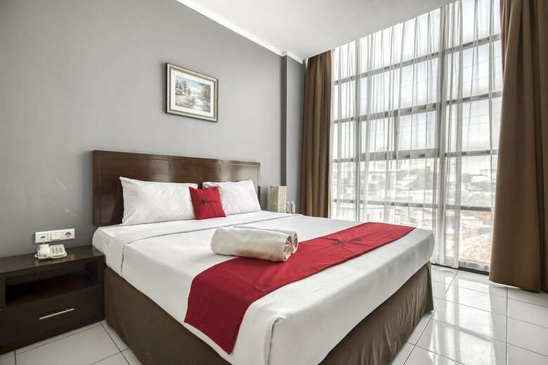 Hotel Reddoorz Plus @ Tanah Abang