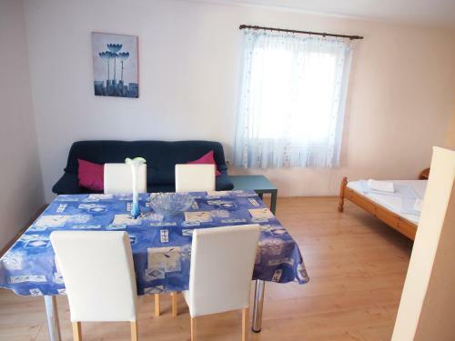 Apartments Adria