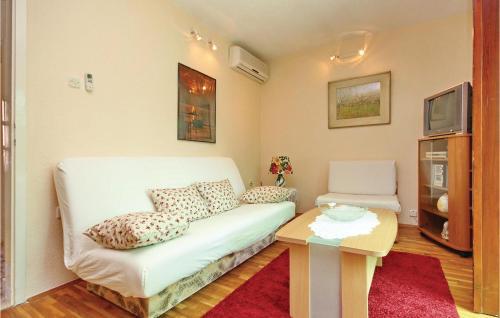Holiday Home Ante Starcevica III