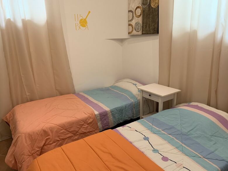 Hotel House And Rooms In Lisbon