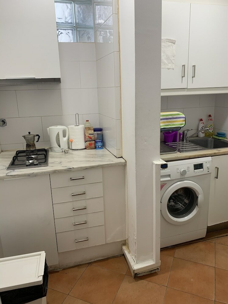 Hotel House And Rooms In Lisbon