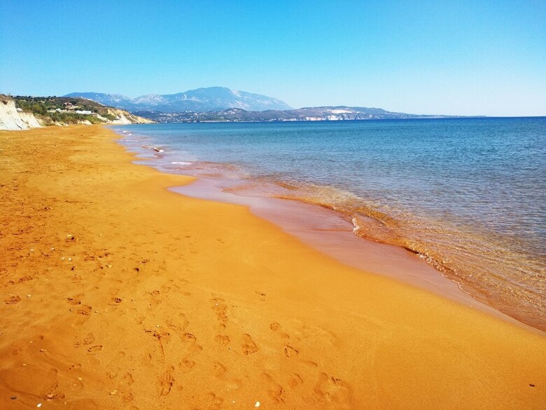 Alekos Beach Houses-caretta