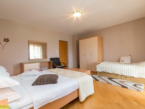 Apartments Nada