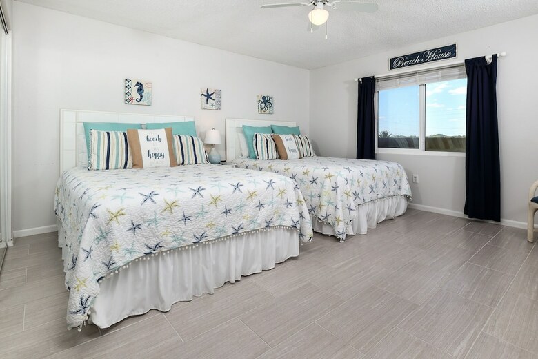 Surf Dweller 411 By Brooks And Shorey Resorts