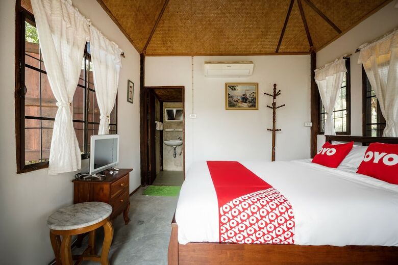 Hotel Oyo 766 Zompo Baan Din Resort