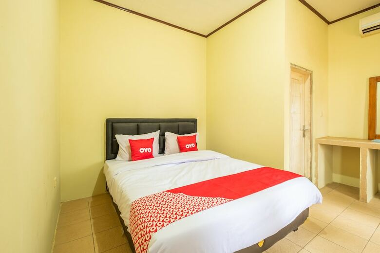 Hotel Oyo 951 Cempaka Ratu Beach Resort