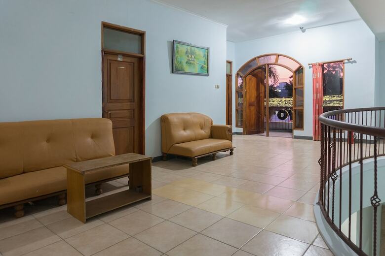 Oyo 1240 Hotel Pantai Jaya