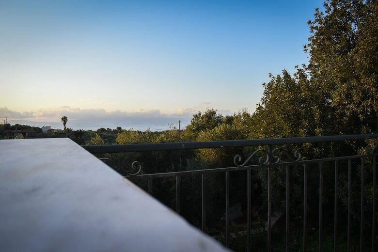 �charming Seaview Villa Amid The Olive Groves