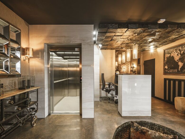 Aparthotel Art Suites - Krakow City Center