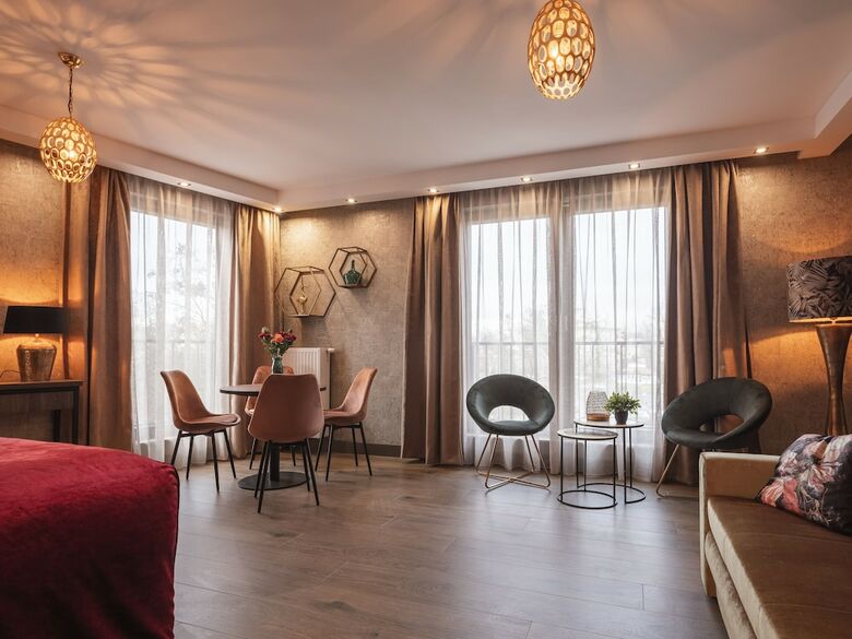 Aparthotel Art Suites - Krakow City Center