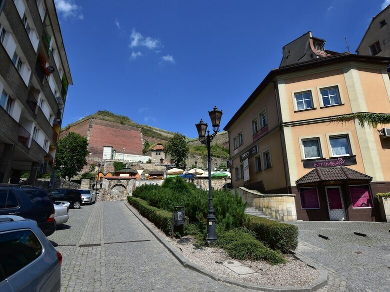 Spacious Holiday Home In Klodzko By The River