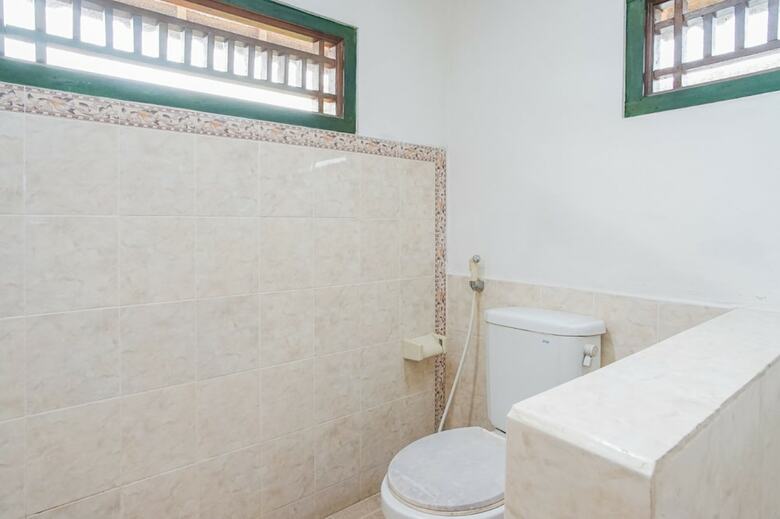 Hotel Lecuk Homestay