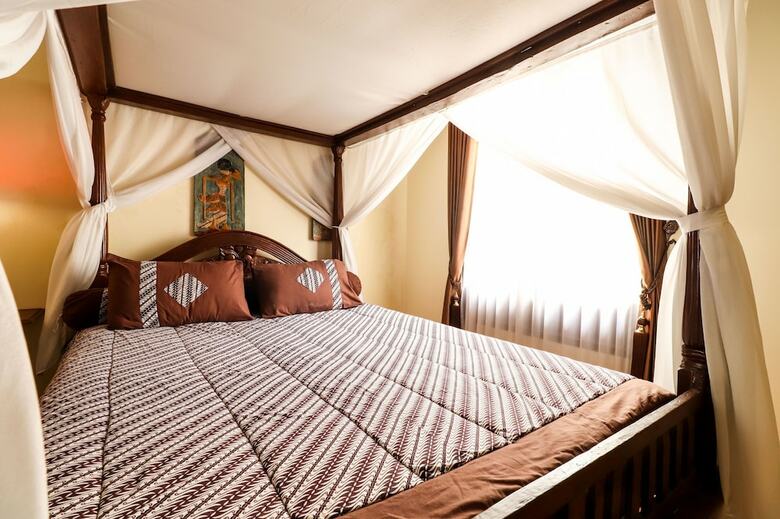 Hotel Griya Pamengkang 1 - Javanese House