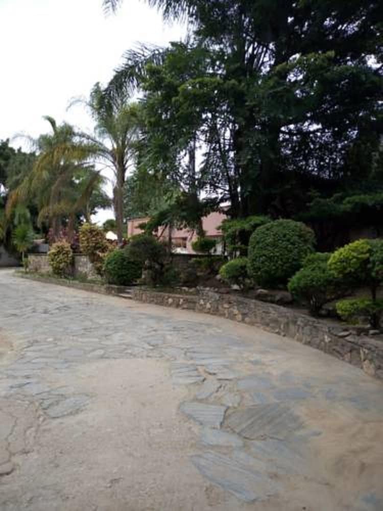 Posada Zenith  Lodge