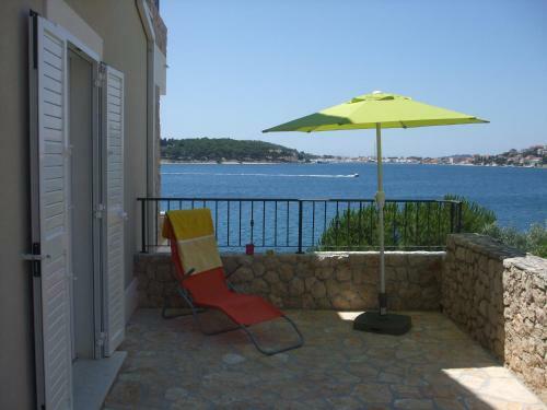 Apartments Jela