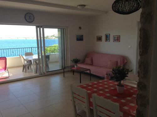 Apartments Jela