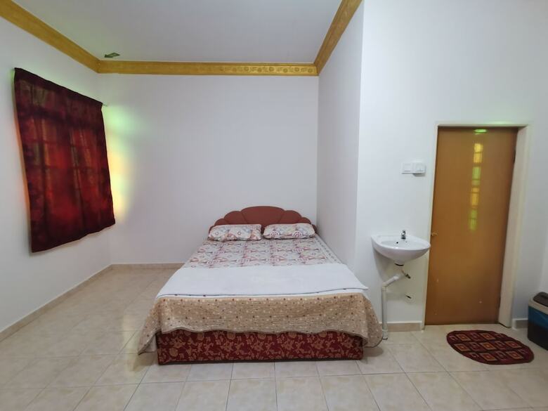 Hotel Oyo 89887 Chalet Yunie