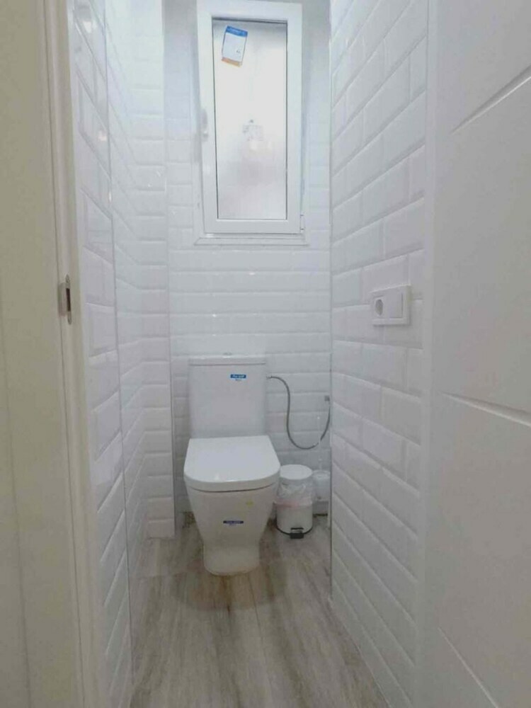 Apartment With 2 Bedrooms In Madrid, With Wifi