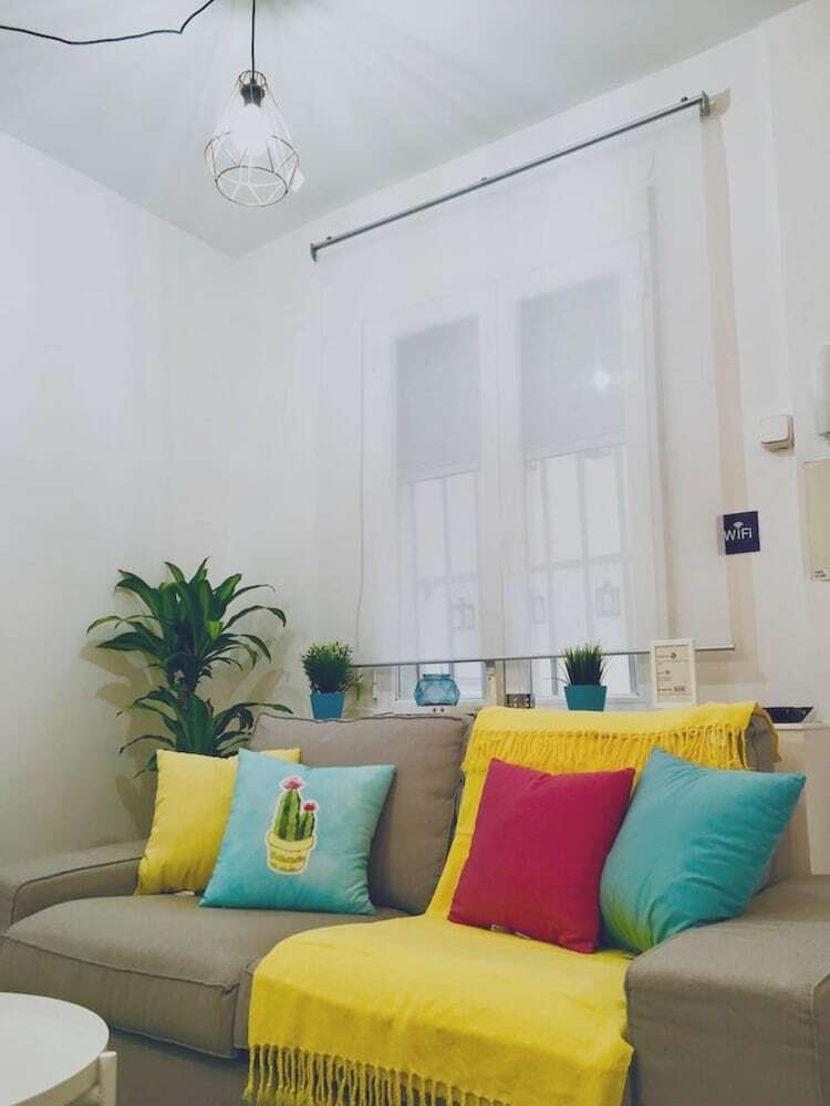 Apartment With 2 Bedrooms In Madrid, With Wifi