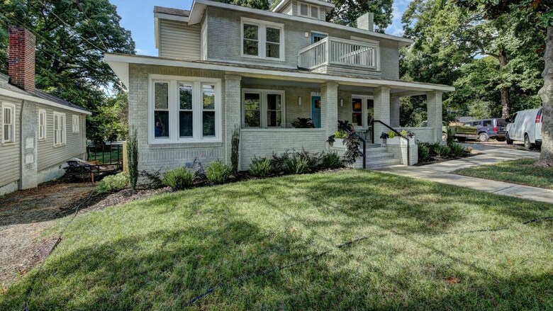 9 Bedroom, South Mint Street