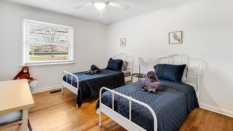 5 Bedroom, Belmeade Drive